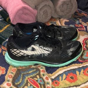 VERY Loved Brooks Running shoes!